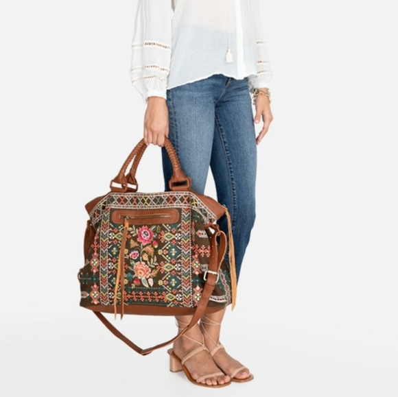 Johnny Was
CHANDRA OVERNIGHT TOTE - Picture 3 of 8